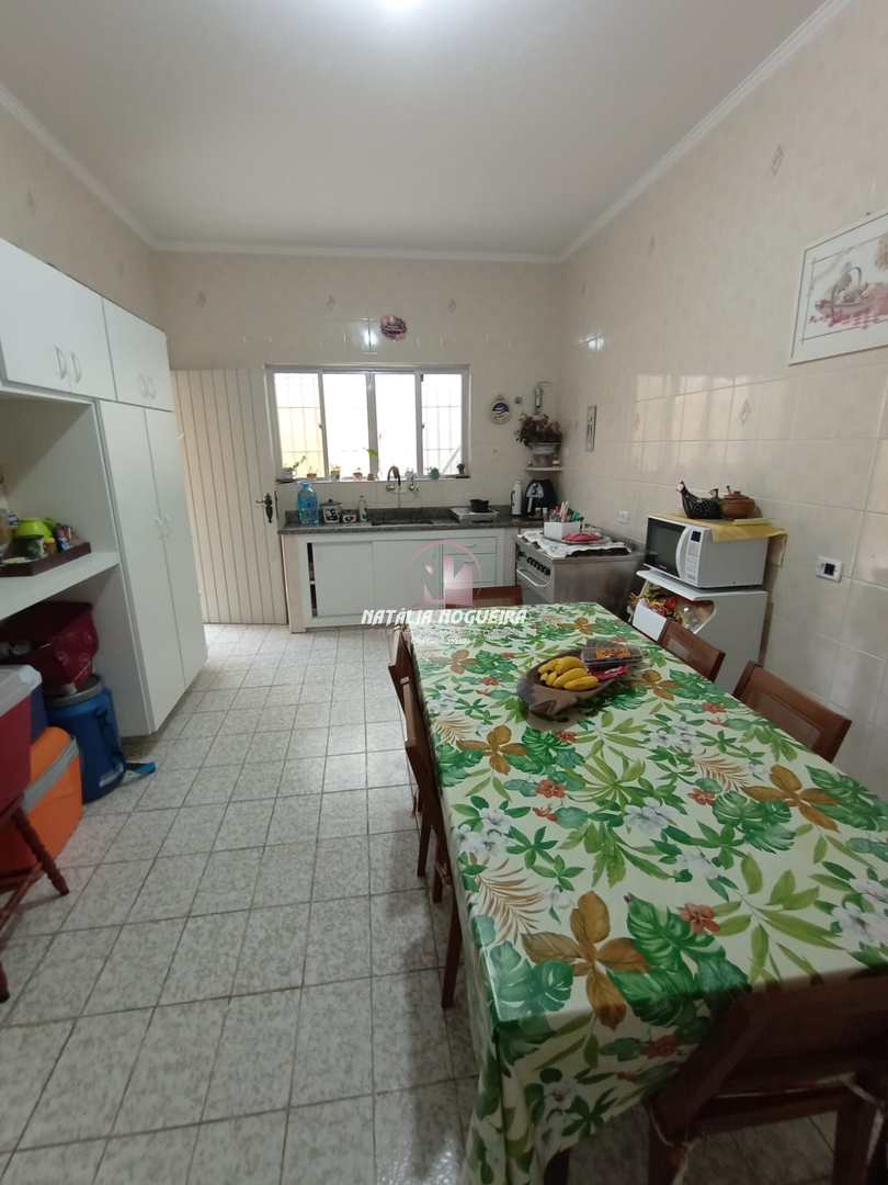 Casa à venda com 2 quartos, 260m² - Foto 5