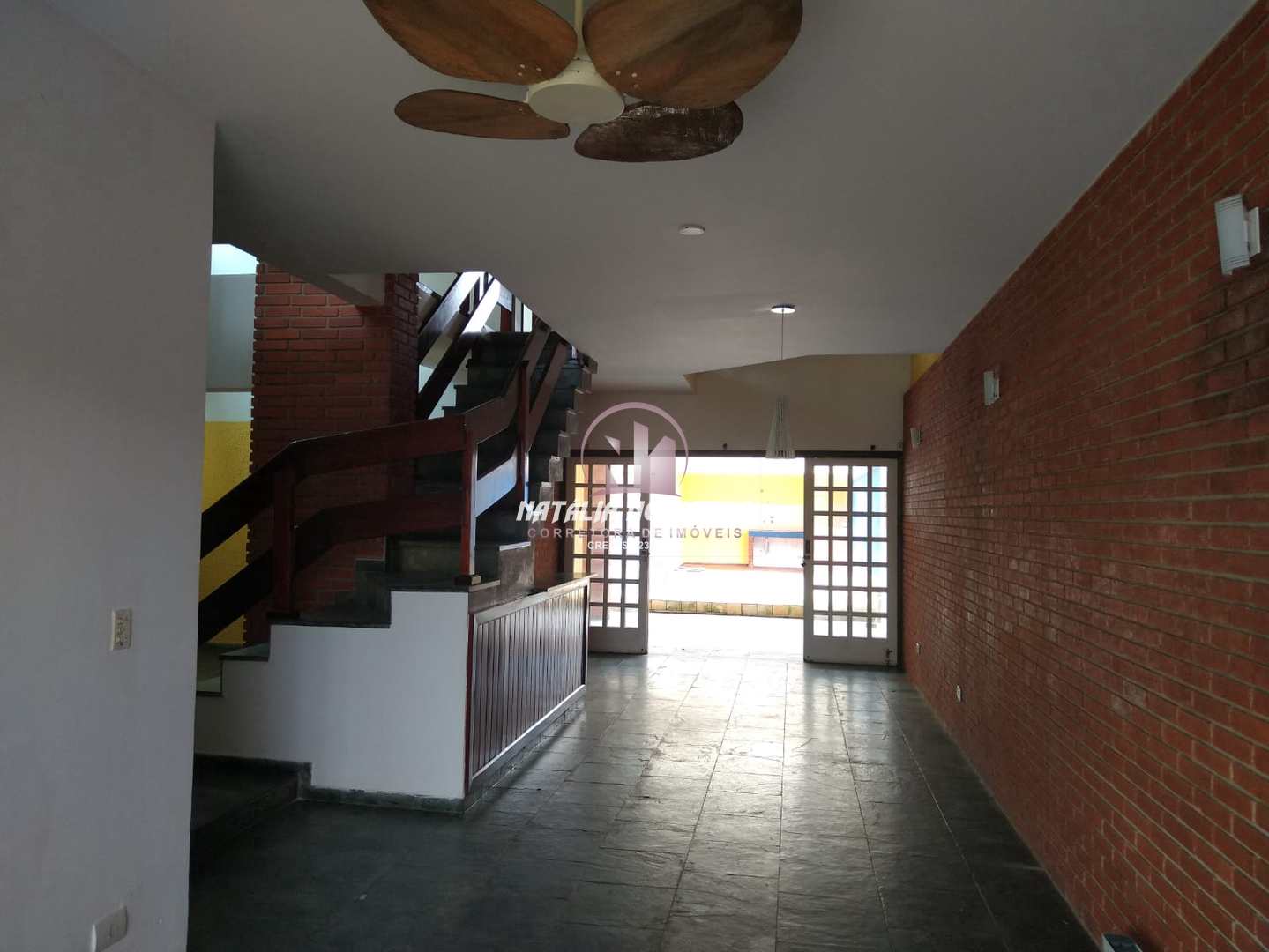 Sobrado à venda com 3 quartos, 313m² - Foto 11