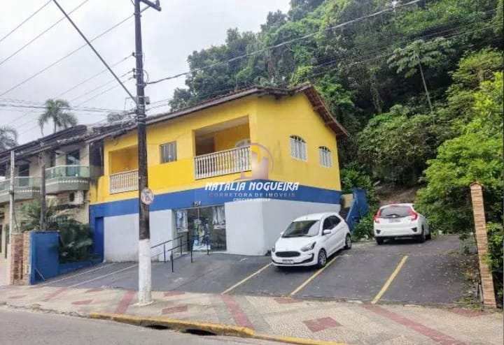 Sobrado à venda com 3 quartos, 304m² - Foto 1