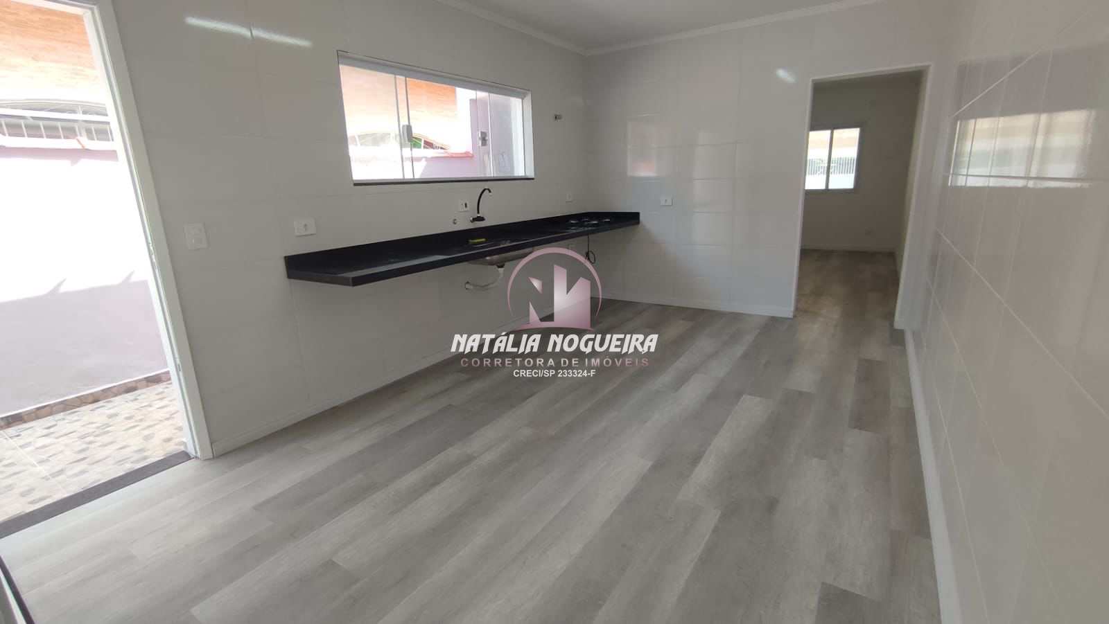 Casa à venda com 2 quartos, 205m² - Foto 5