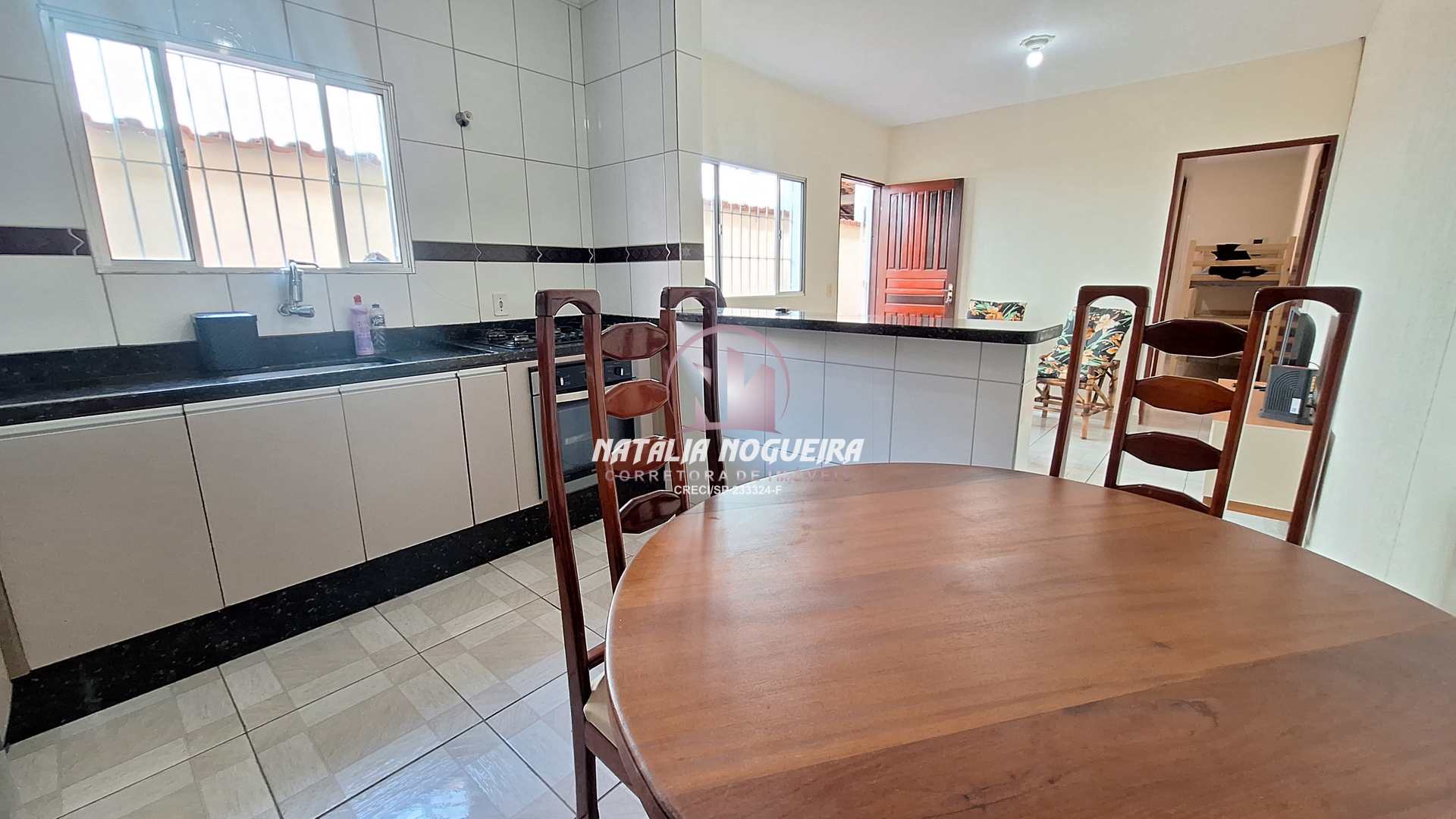 Casa à venda com 2 quartos, 140m² - Foto 13