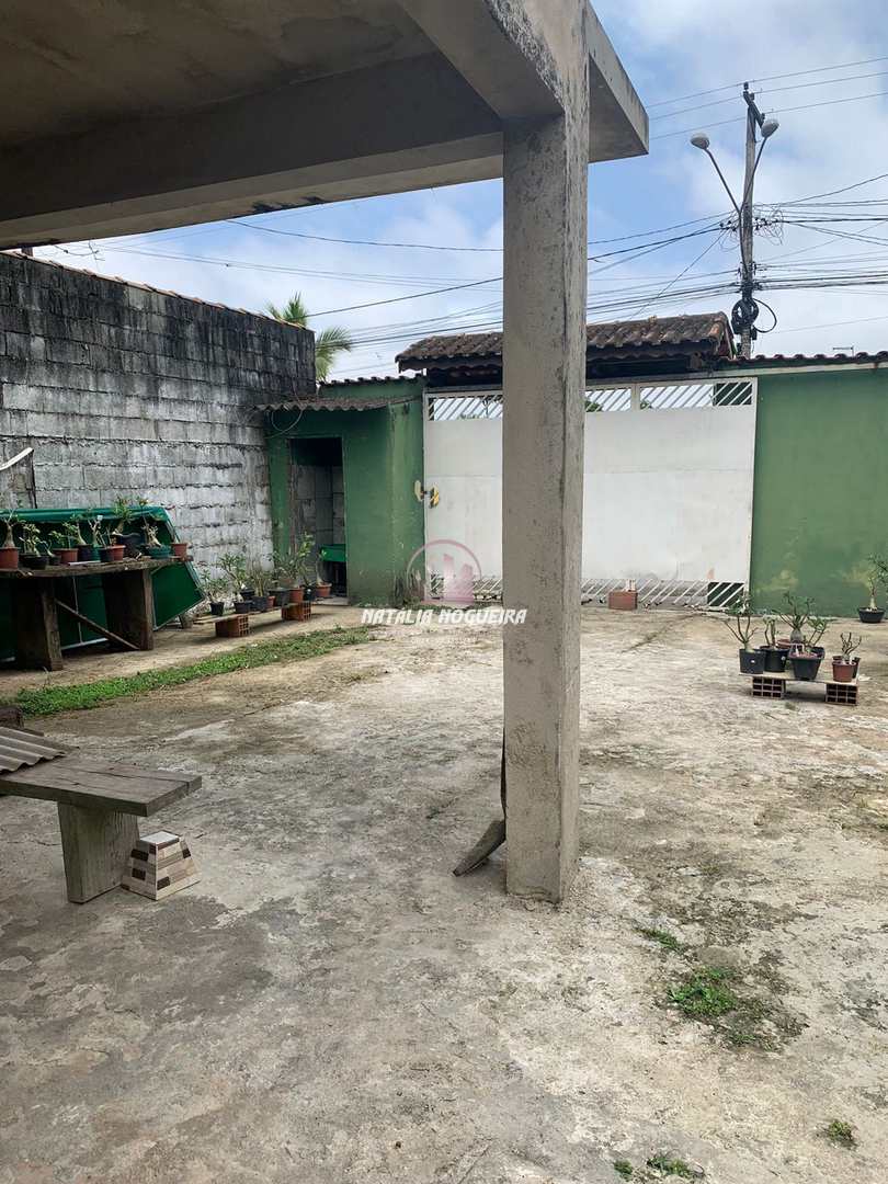 Sobrado à venda com 2 quartos, 250m² - Foto 4