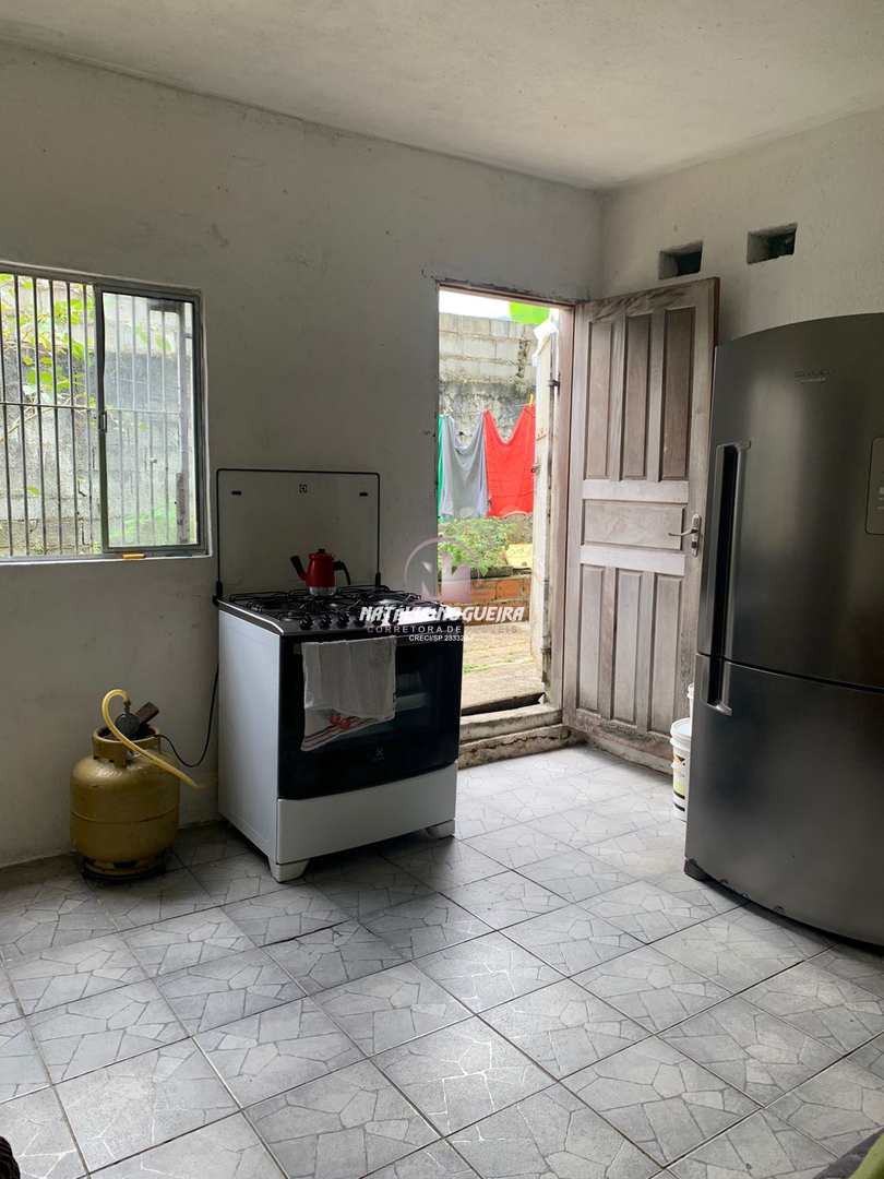 Sobrado à venda com 2 quartos, 250m² - Foto 11