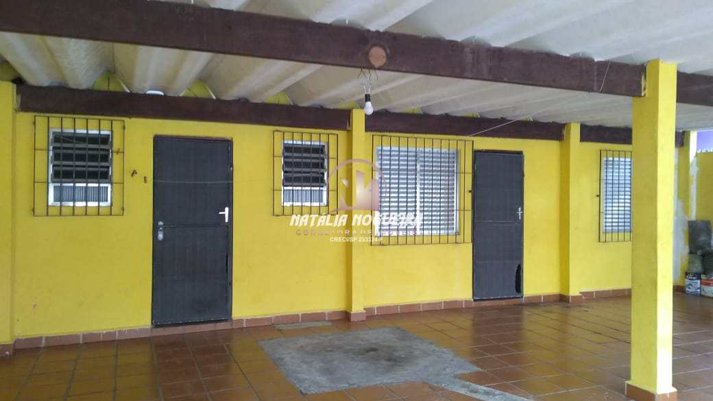 Casa à venda com 4 quartos, 350m² - Foto 2