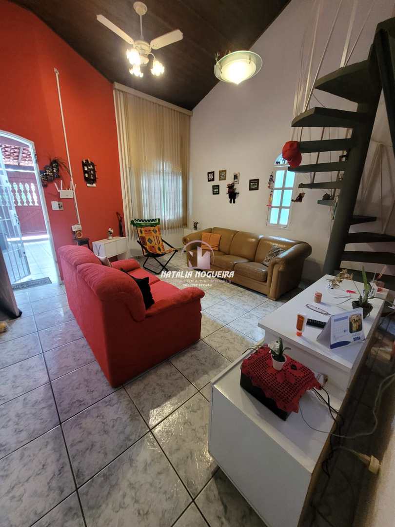 Sobrado à venda com 2 quartos, 138m² - Foto 4