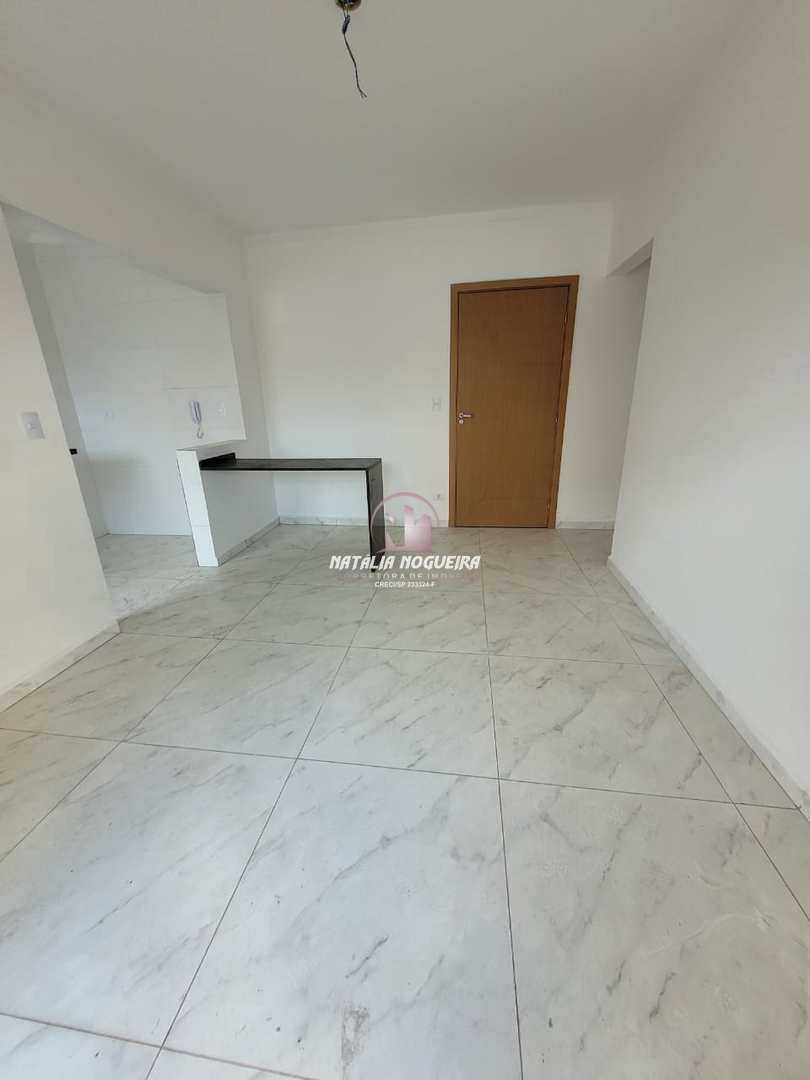 Apartamento à venda com 2 quartos, 67m² - Foto 4