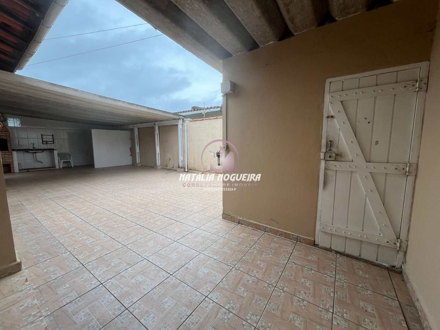 Casa à venda e aluguel com 3 quartos, 255m² - Foto 4