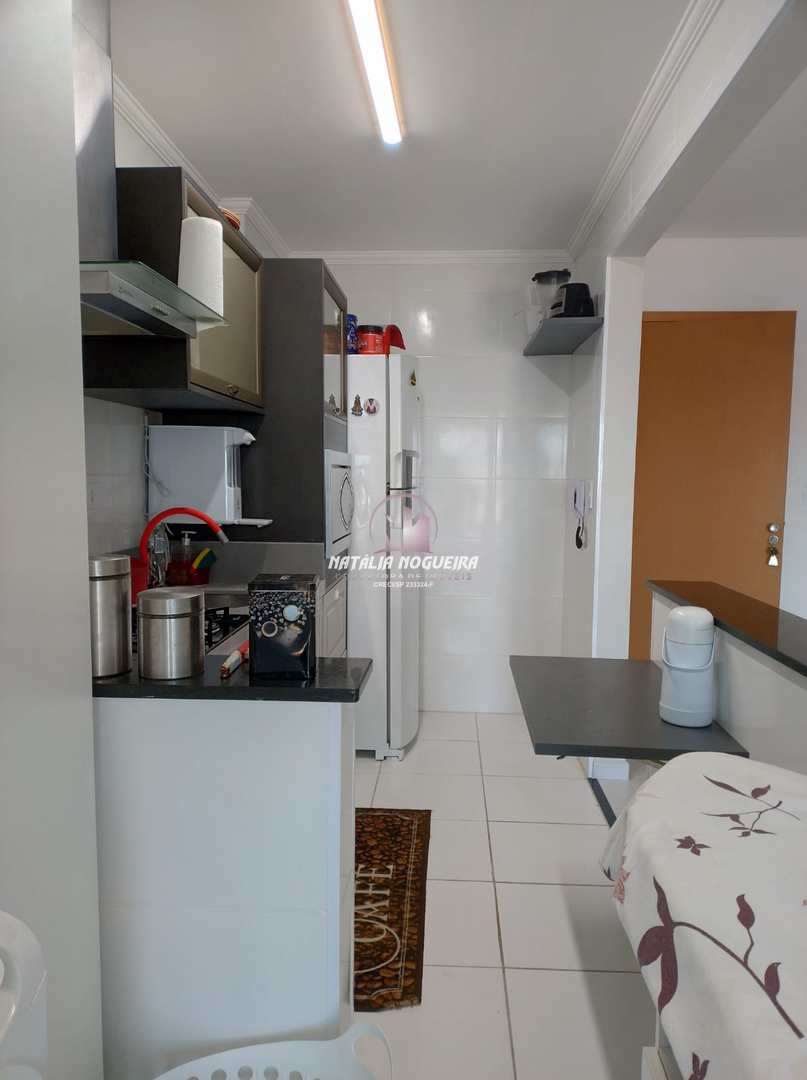 Apartamento à venda com 2 quartos, 68m² - Foto 14