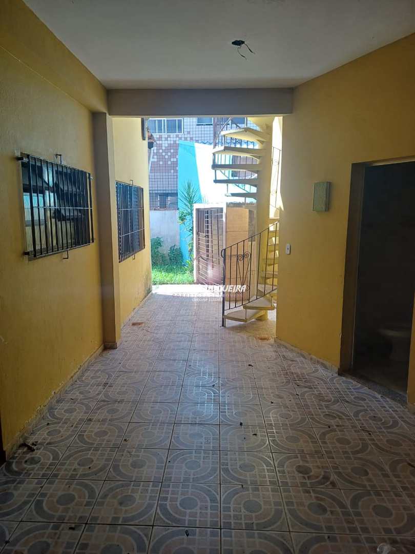 Casa à venda com 5 quartos, 332m² - Foto 27