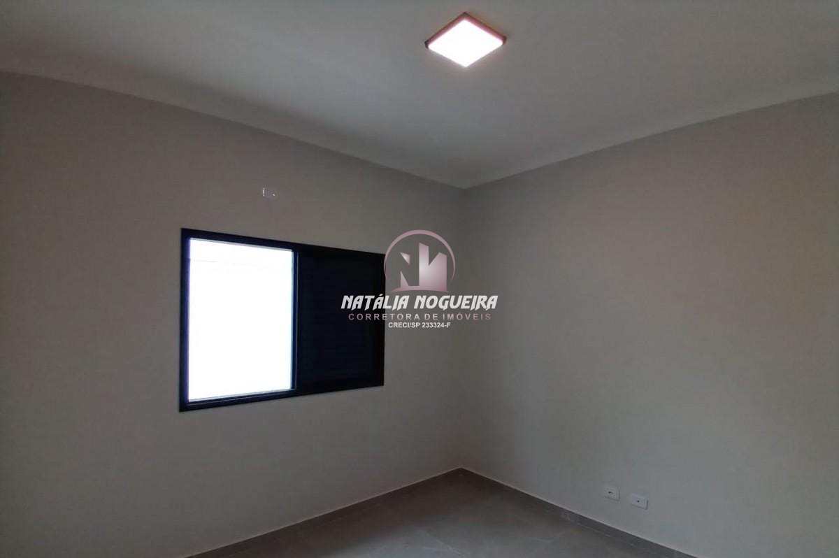 Casa à venda com 3 quartos, 250m² - Foto 10