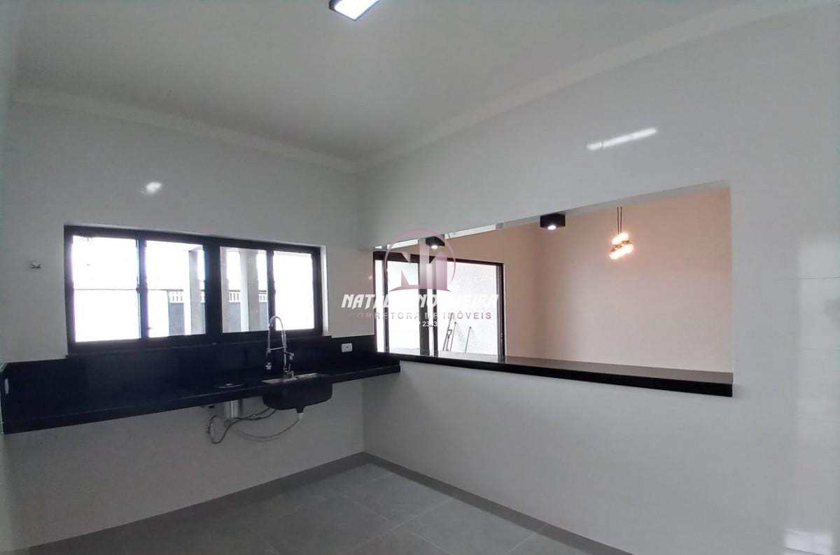 Casa à venda com 3 quartos, 250m² - Foto 7