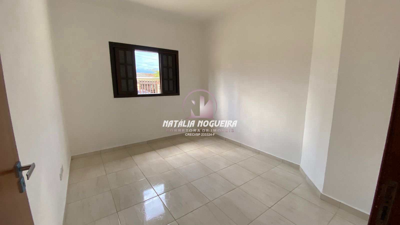 Casa à venda com 2 quartos, 143m² - Foto 11