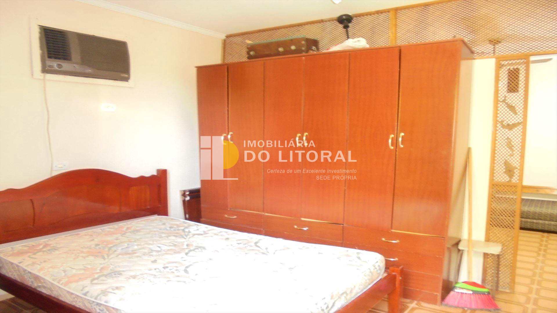 Kitnet com 1 dorm, Centro, Mongaguá - R$ 145 mil, Cod: 418704