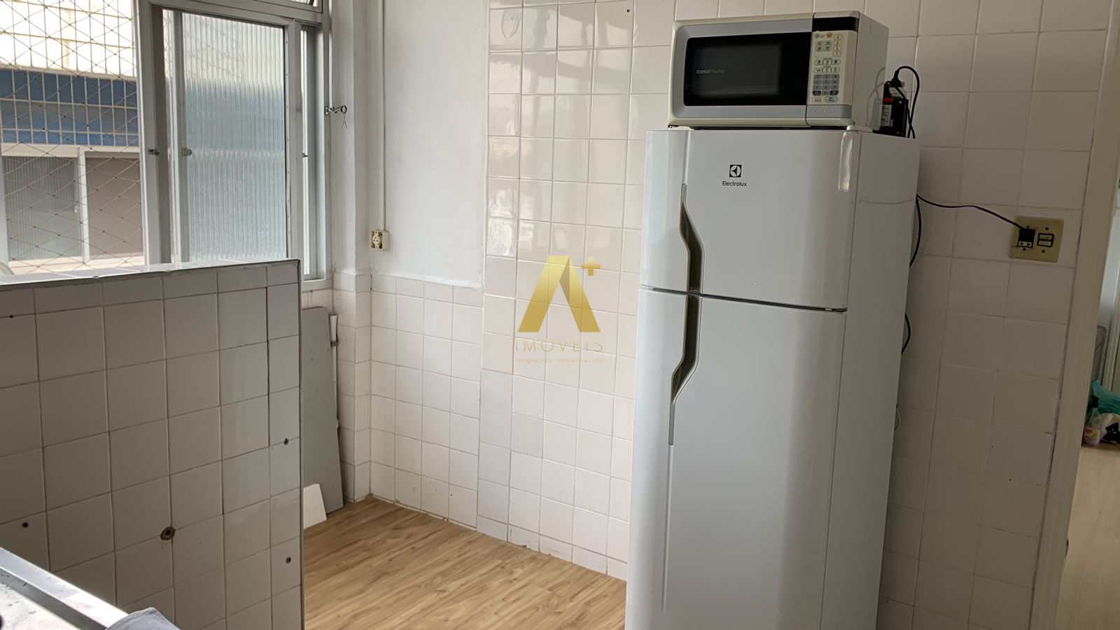 Apartamento à venda com 2 quartos, 65m² - Foto 7