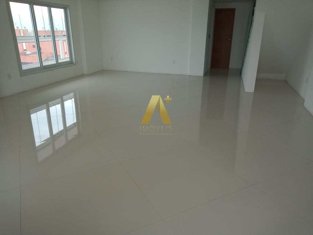 Apartamento à venda com 3 quartos, 123m² - Foto 19