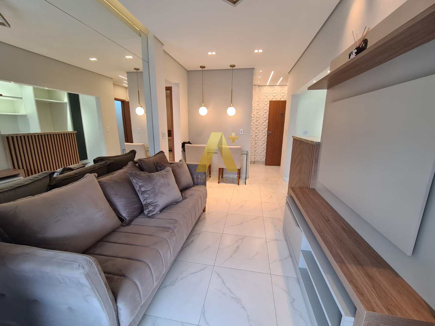 Apartamento à venda com 2 quartos, 67m² - Foto 7