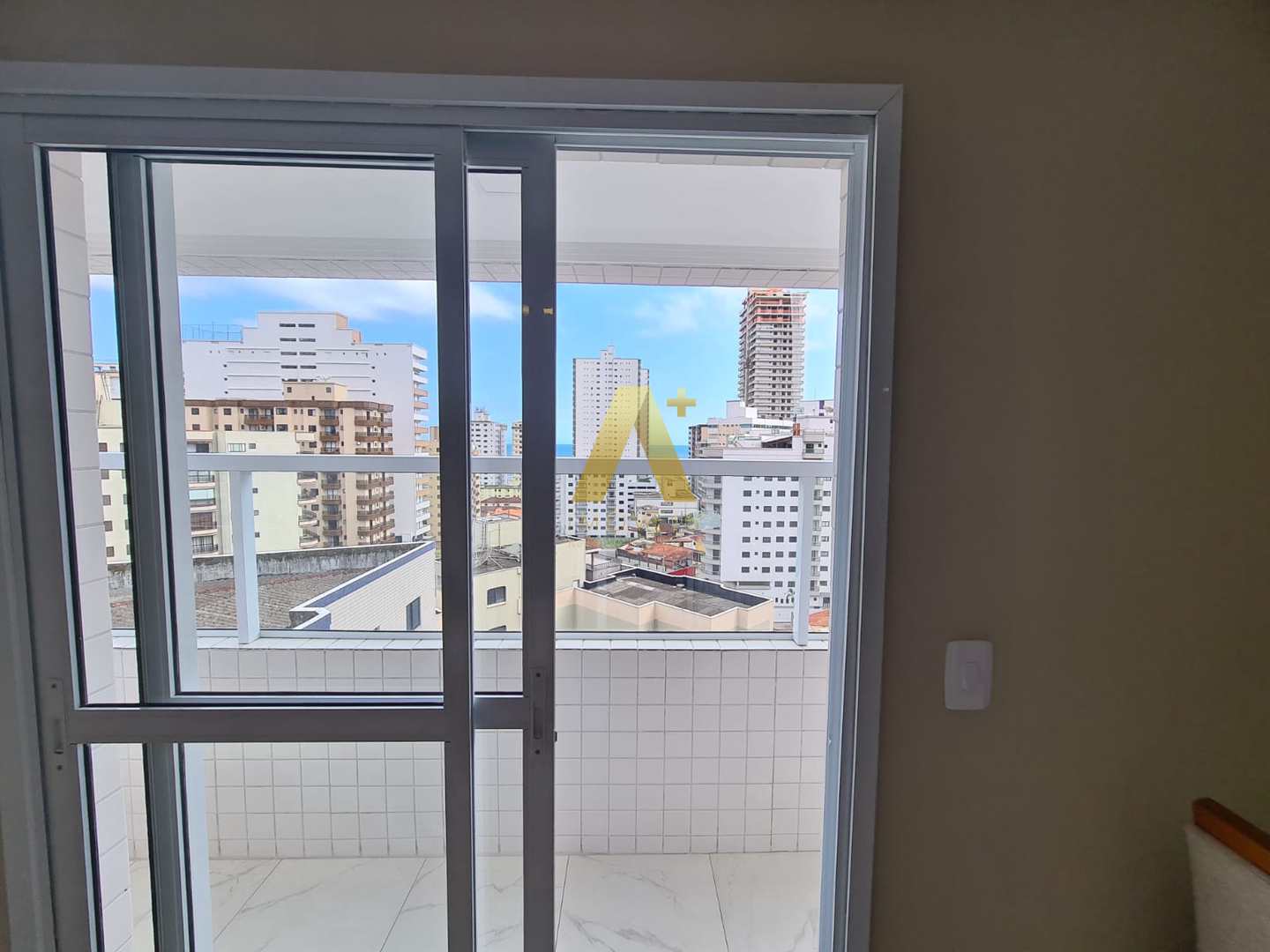 Apartamento à venda com 2 quartos, 67m² - Foto 18