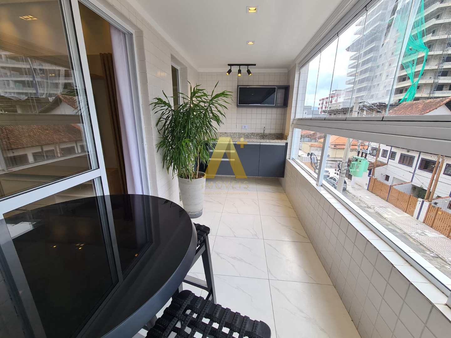 Apartamento à venda com 2 quartos, 67m² - Foto 8