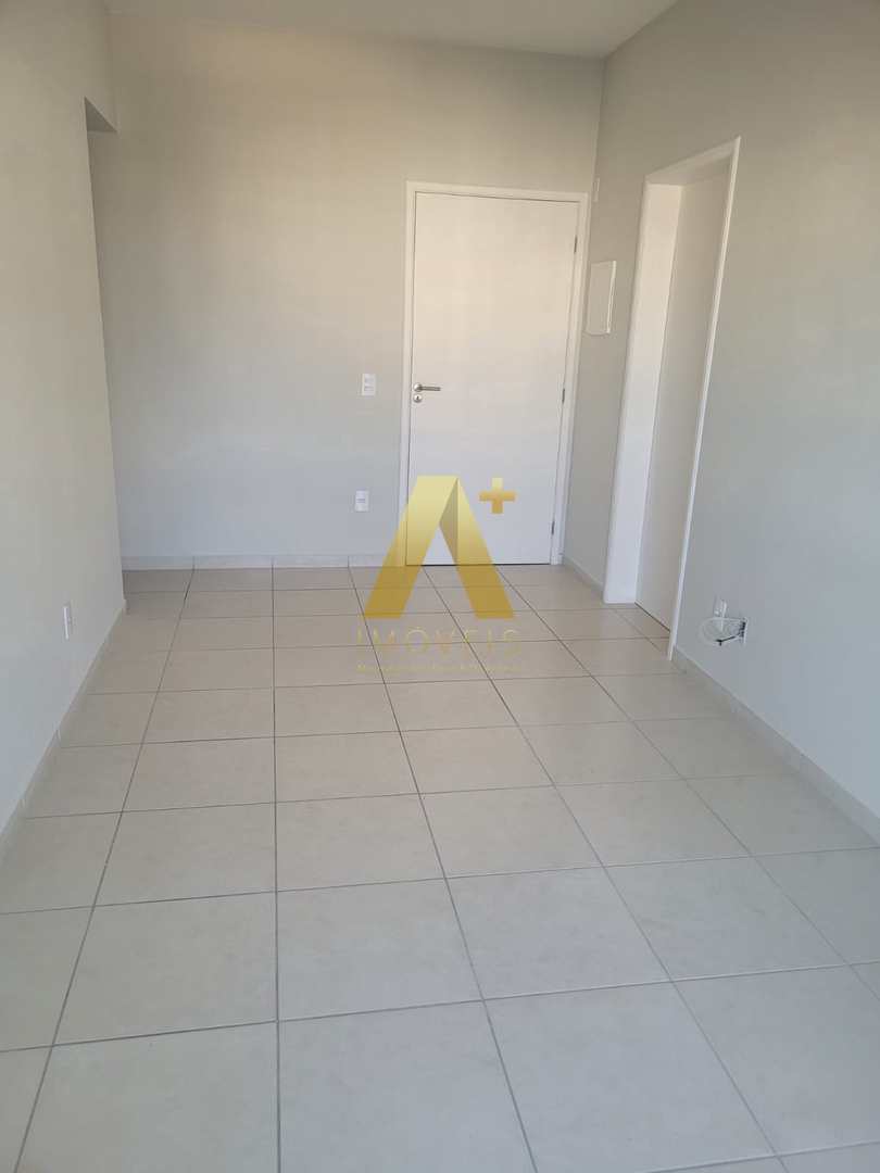 Apartamento à venda com 2 quartos, 75m² - Foto 17