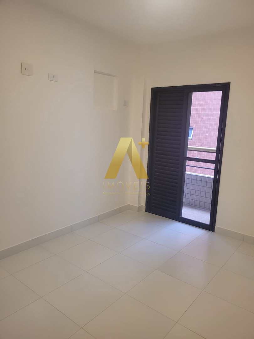 Apartamento à venda com 3 quartos, 123m² - Foto 4