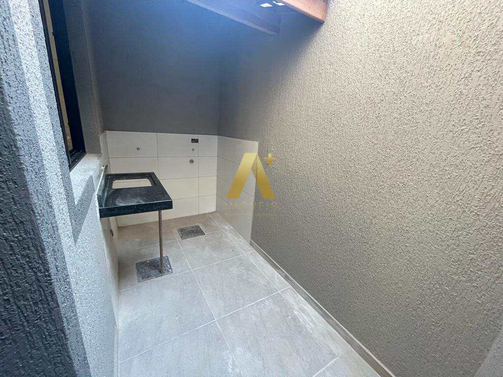 Sobrado à venda com 2 quartos, 57m² - Foto 2