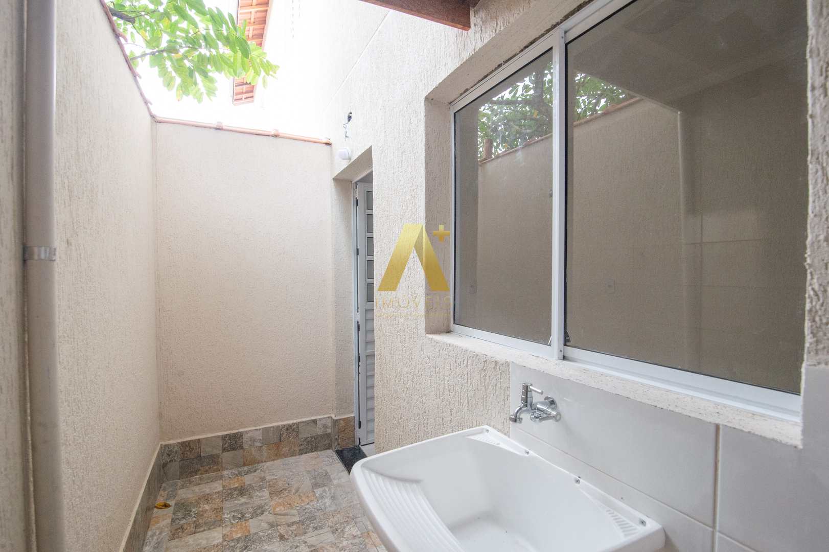 Casa de Condomínio à venda com 2 quartos, 52m² - Foto 8