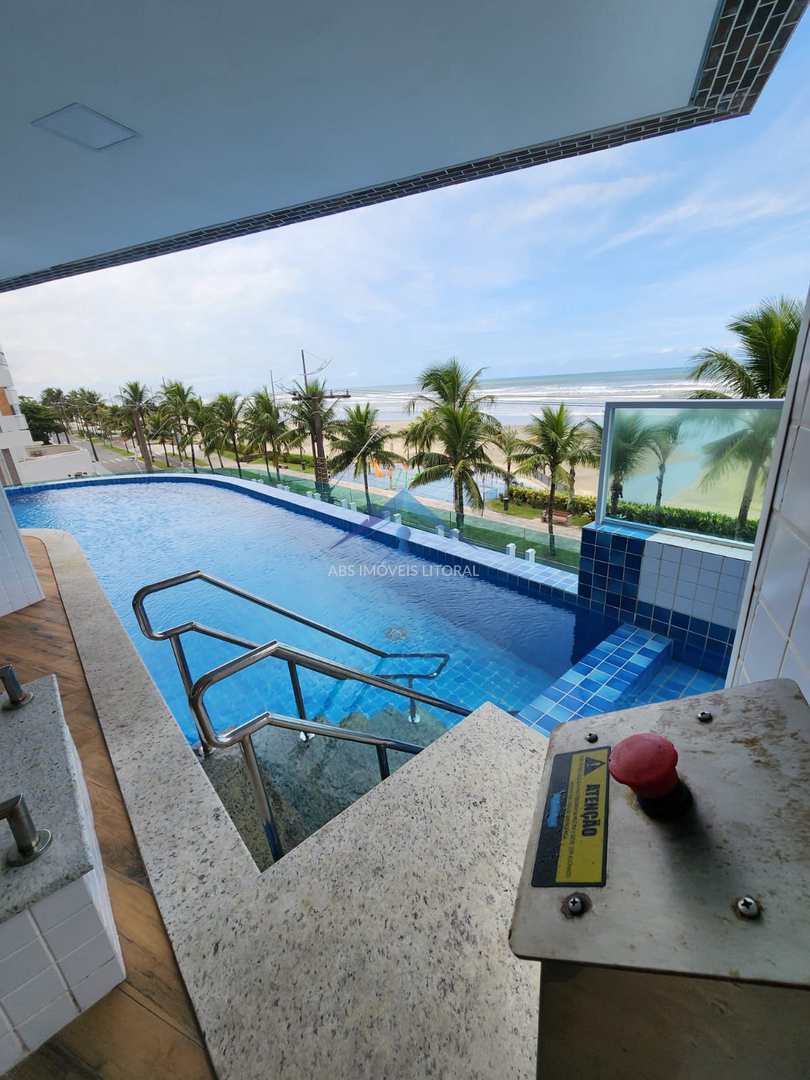FRENTE MAR 2 quartos Praia Grande entrada 303 mil saldo direto