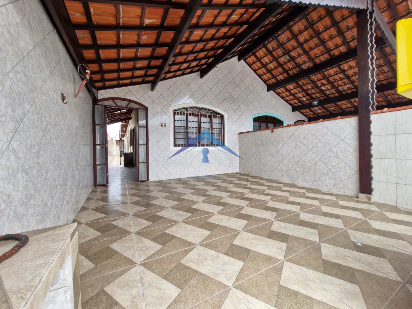 Casa com 3 quartos, Balneário Maracanã, Praia Grande - R$ 480 mil, Cod: 5625