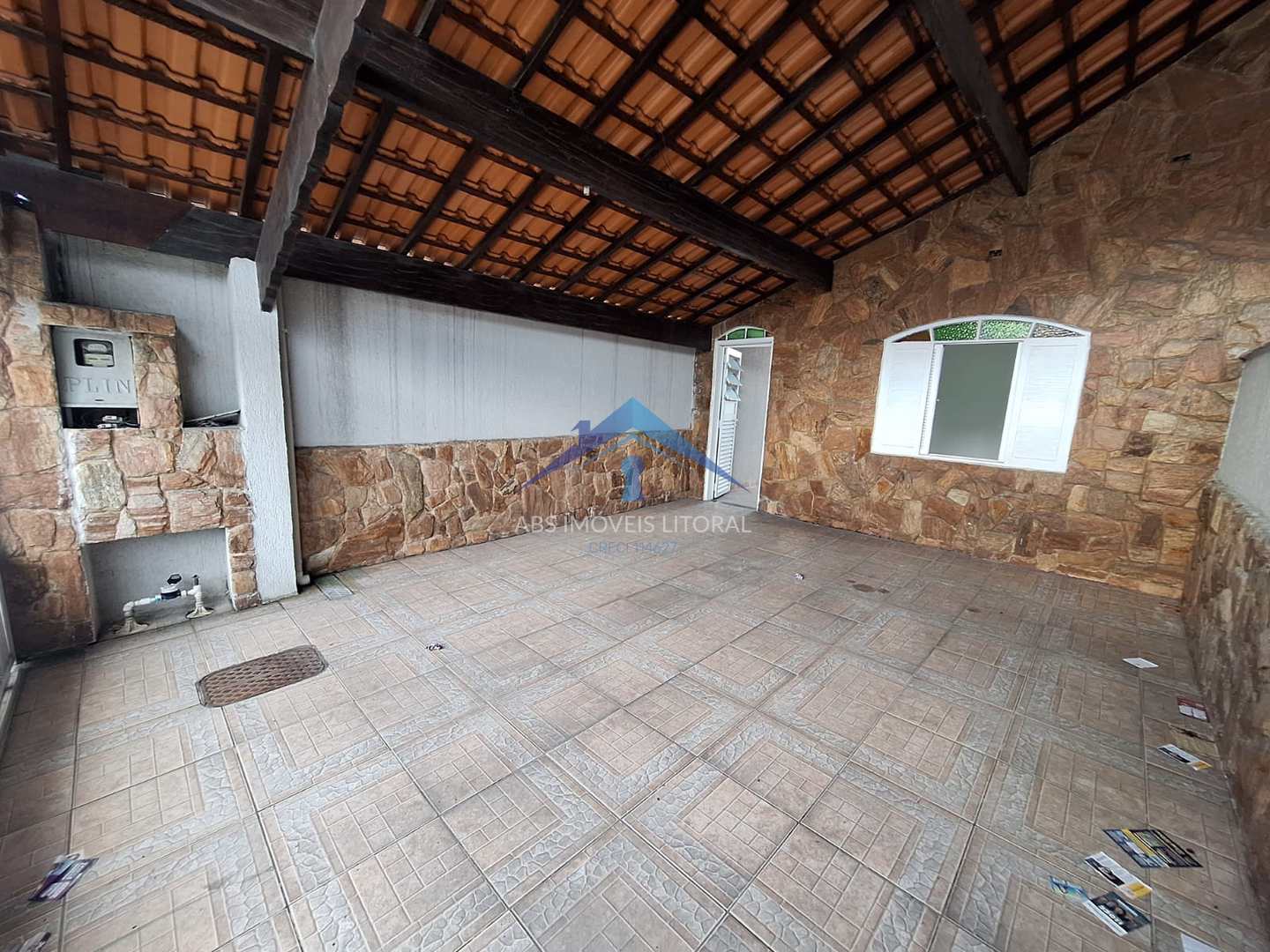 Casa com 3 quartos, Guilhermina, Praia Grande - R$ 750 mil, Cod: 5650