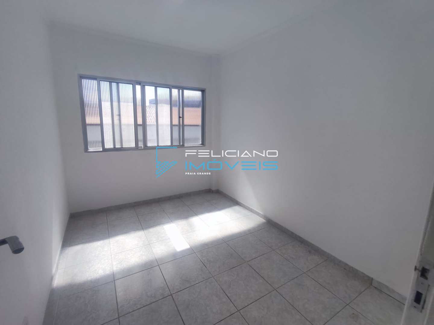 Apartamento à venda com 4 quartos, 205m² - Foto 7