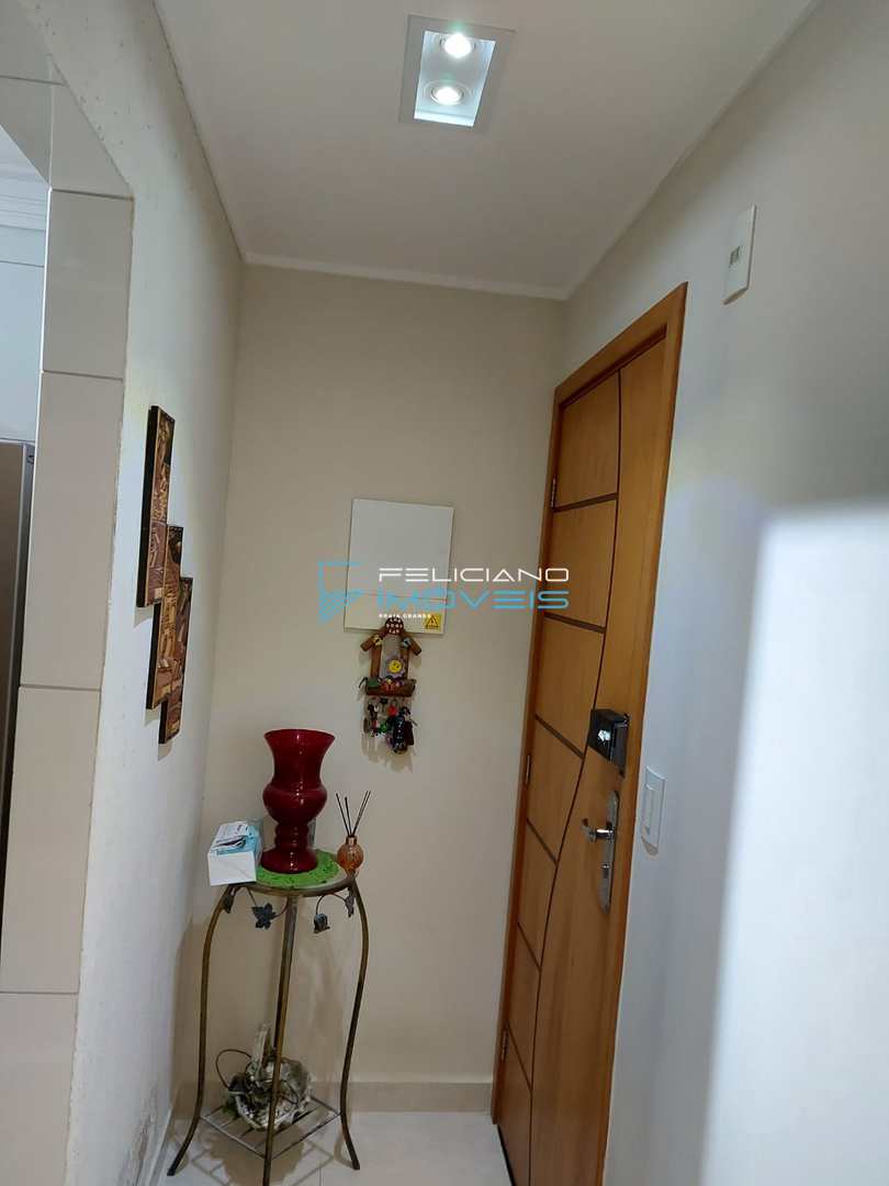 Apartamento à venda com 2 quartos, 68m² - Foto 15