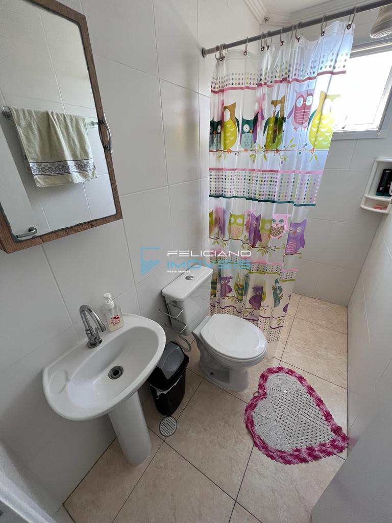 Apartamento à venda com 2 quartos, 75m² - Foto 20