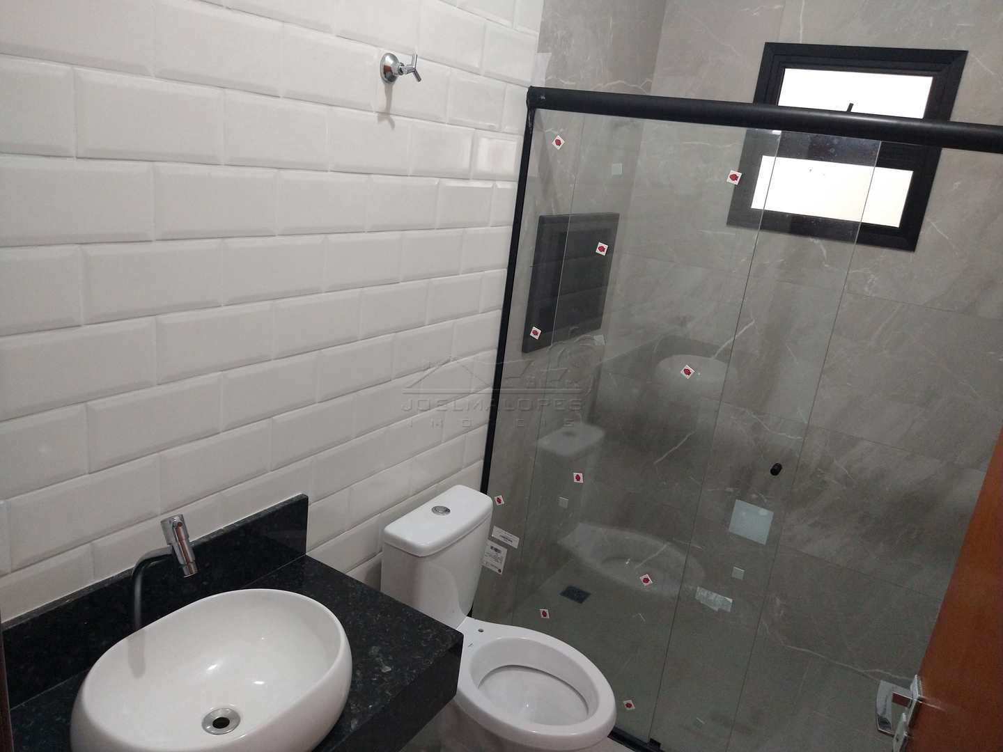 Casa à venda com 2 quartos, 80m² - Foto 16