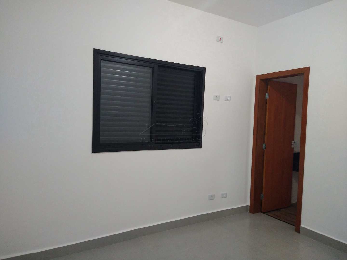 Casa à venda com 2 quartos, 80m² - Foto 19