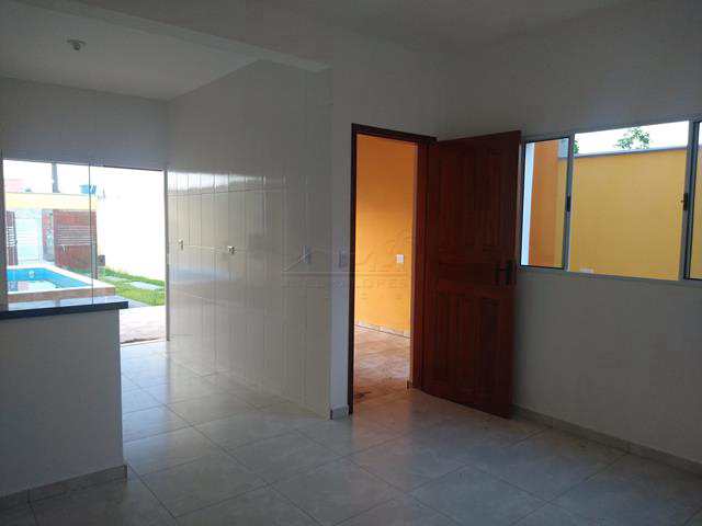 Casa à venda com 2 quartos, 75m² - Foto 8