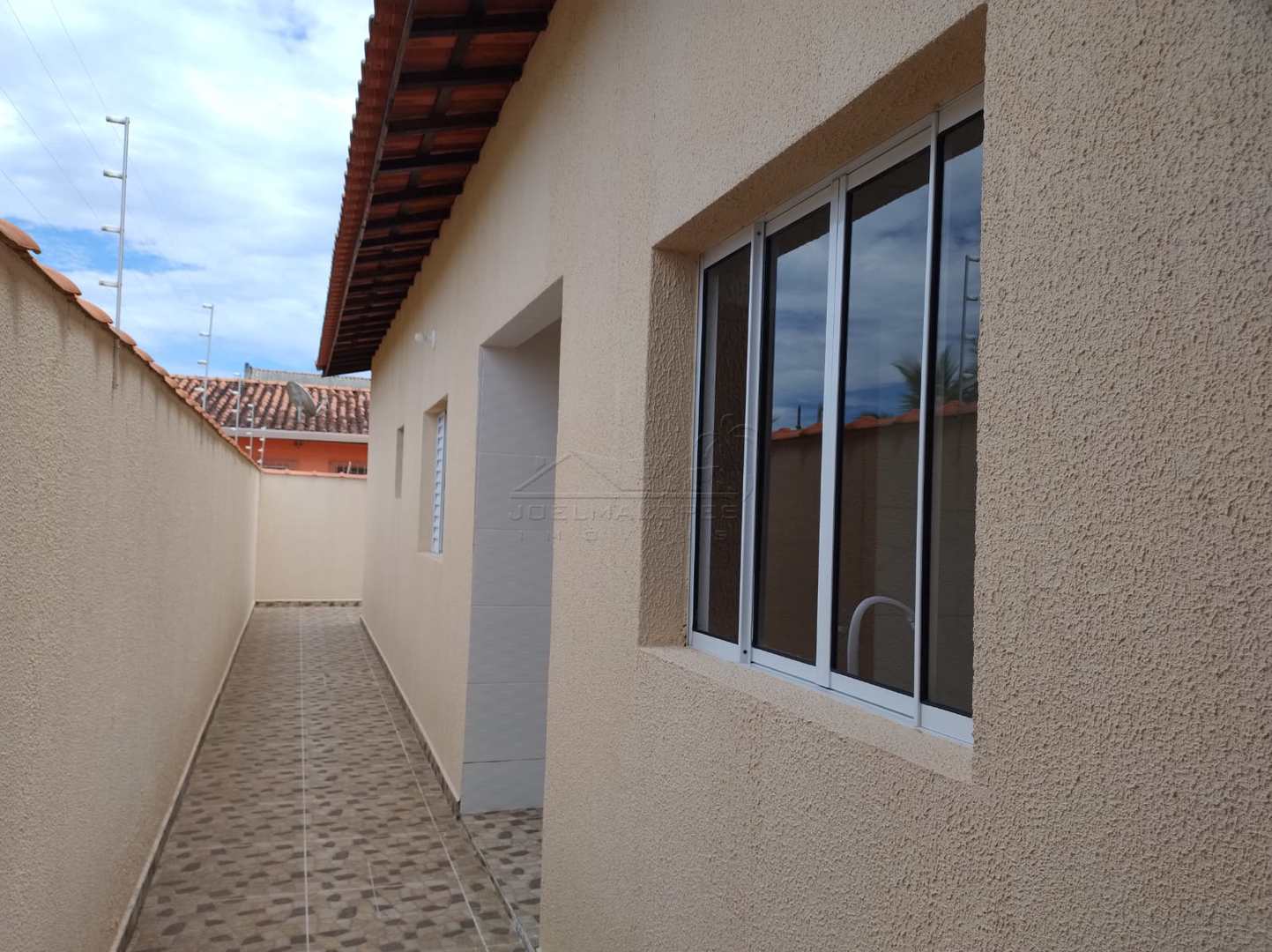 Casa à venda com 2 quartos, 69m² - Foto 6