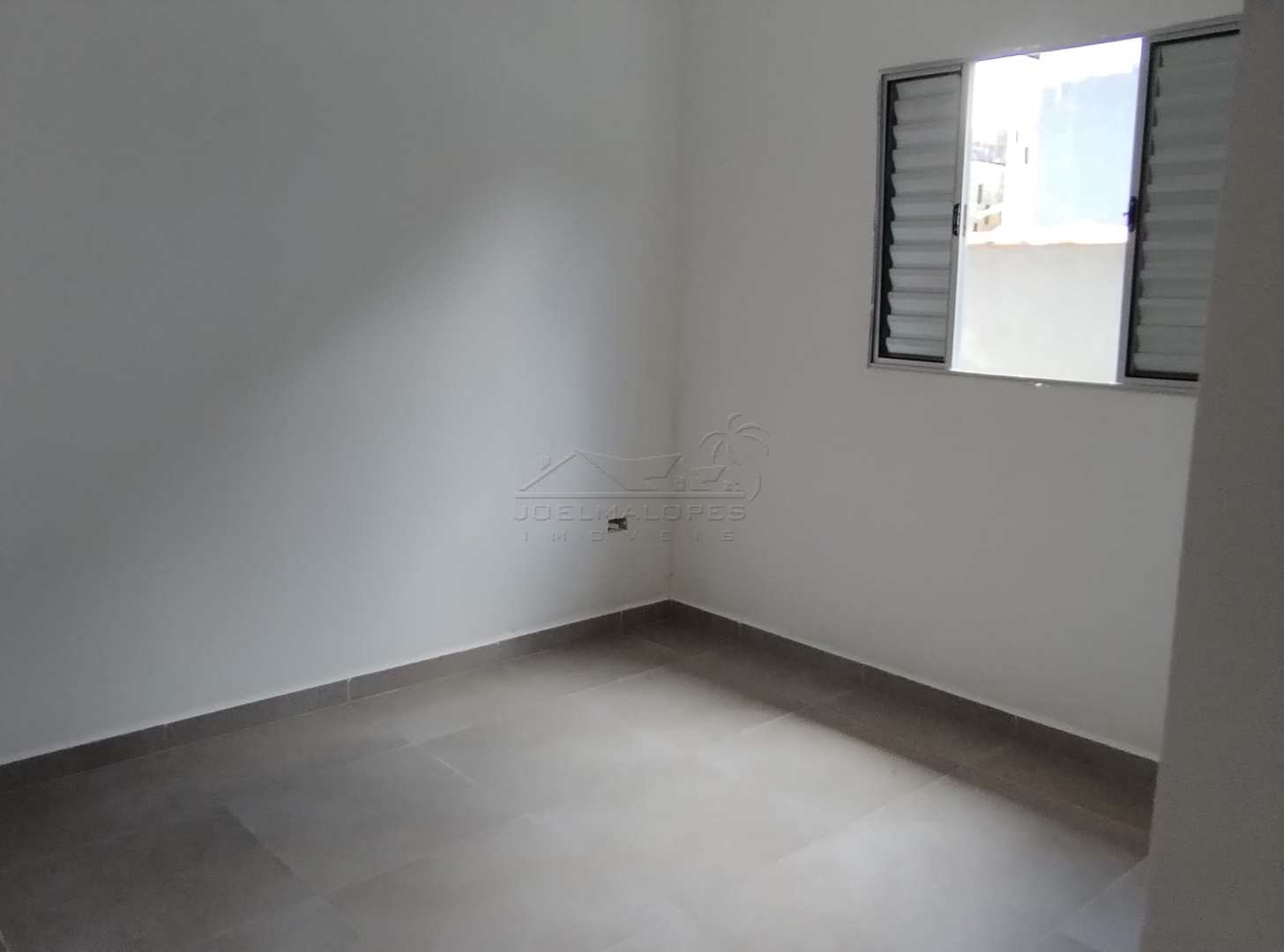 Casa à venda com 2 quartos, 65m² - Foto 9