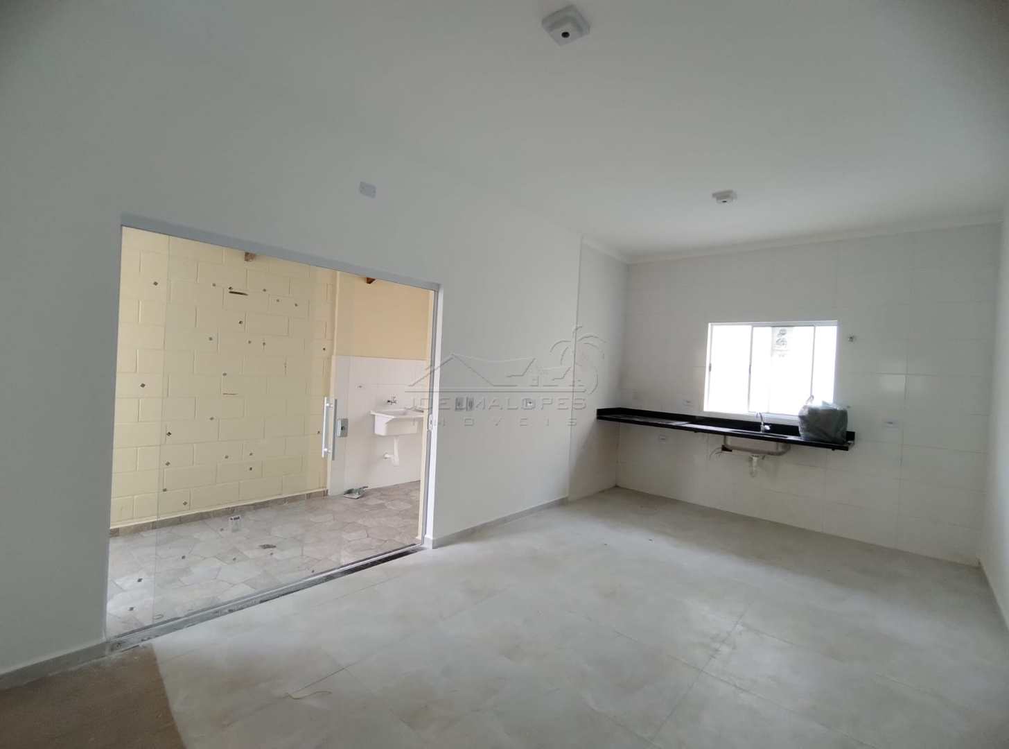 Casa à venda com 2 quartos, 66m² - Foto 5