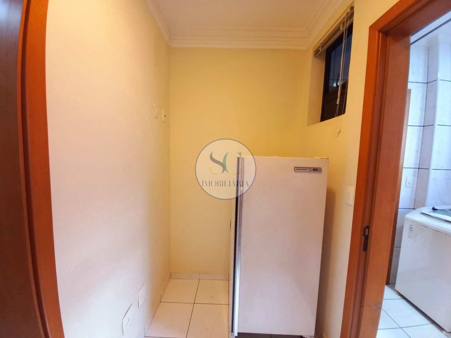 Apartamento para alugar com 4 quartos, 180m² - Foto 4