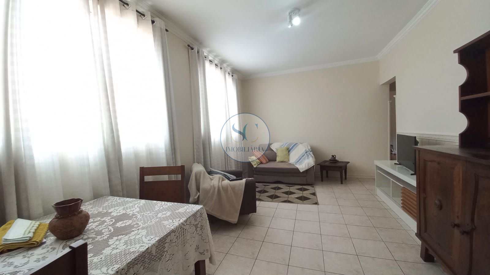 Apartamento à venda com 3 quartos, 100m² - Foto 1