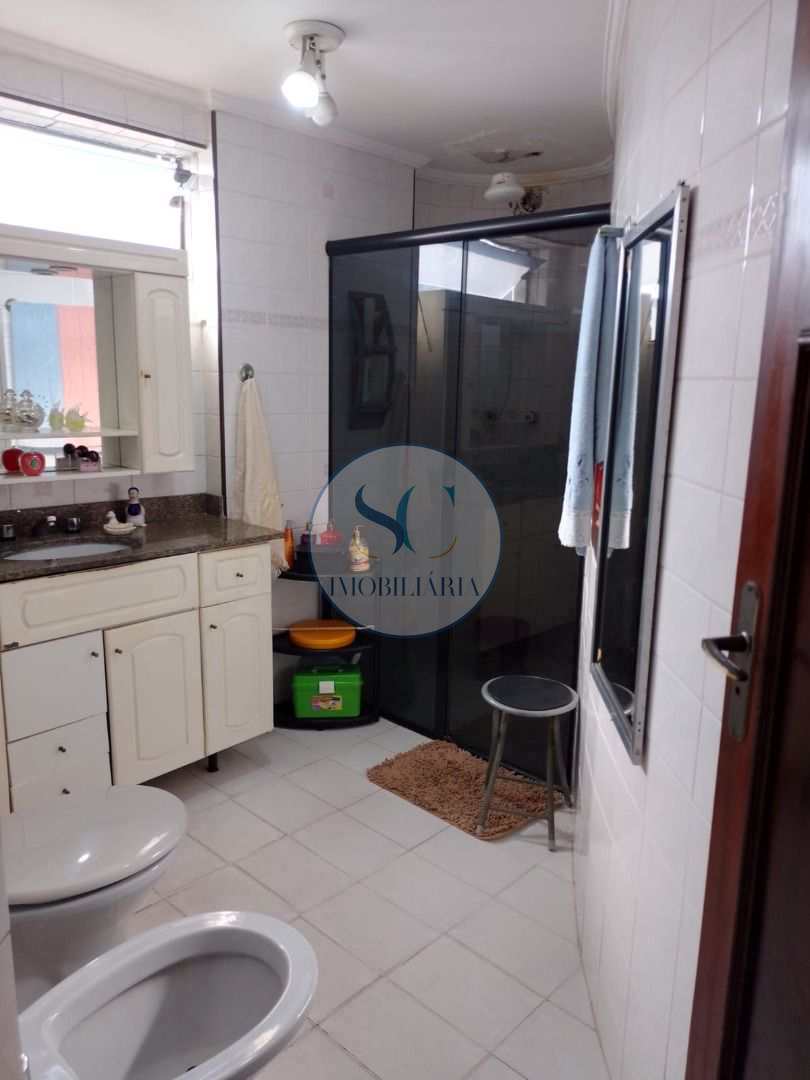 Apartamento à venda com 3 quartos, 145m² - Foto 21