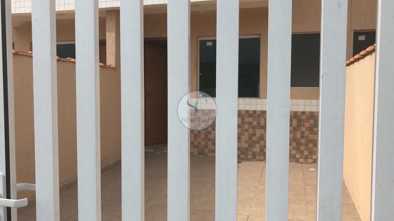 Casa à venda com 2 quartos, 60m² - Foto 9