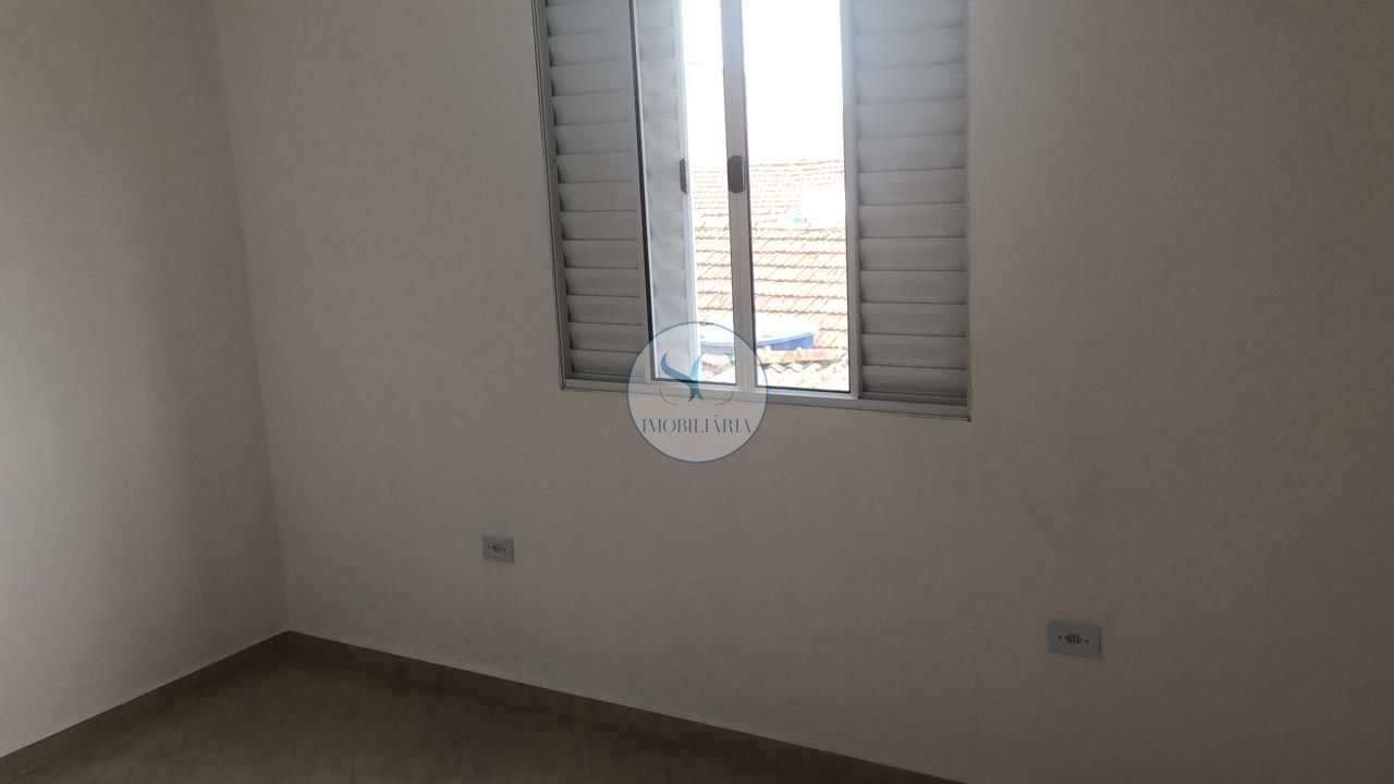 Casa à venda com 2 quartos, 60m² - Foto 21