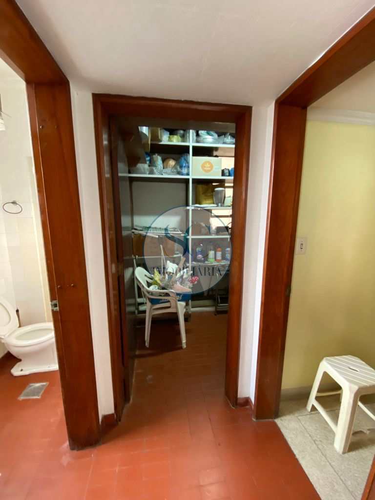 Apartamento à venda com 3 quartos, 180m² - Foto 10