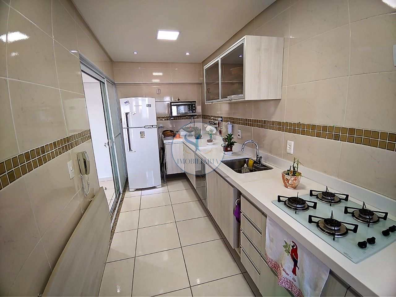 Apartamento à venda com 2 quartos, 78m² - Foto 6