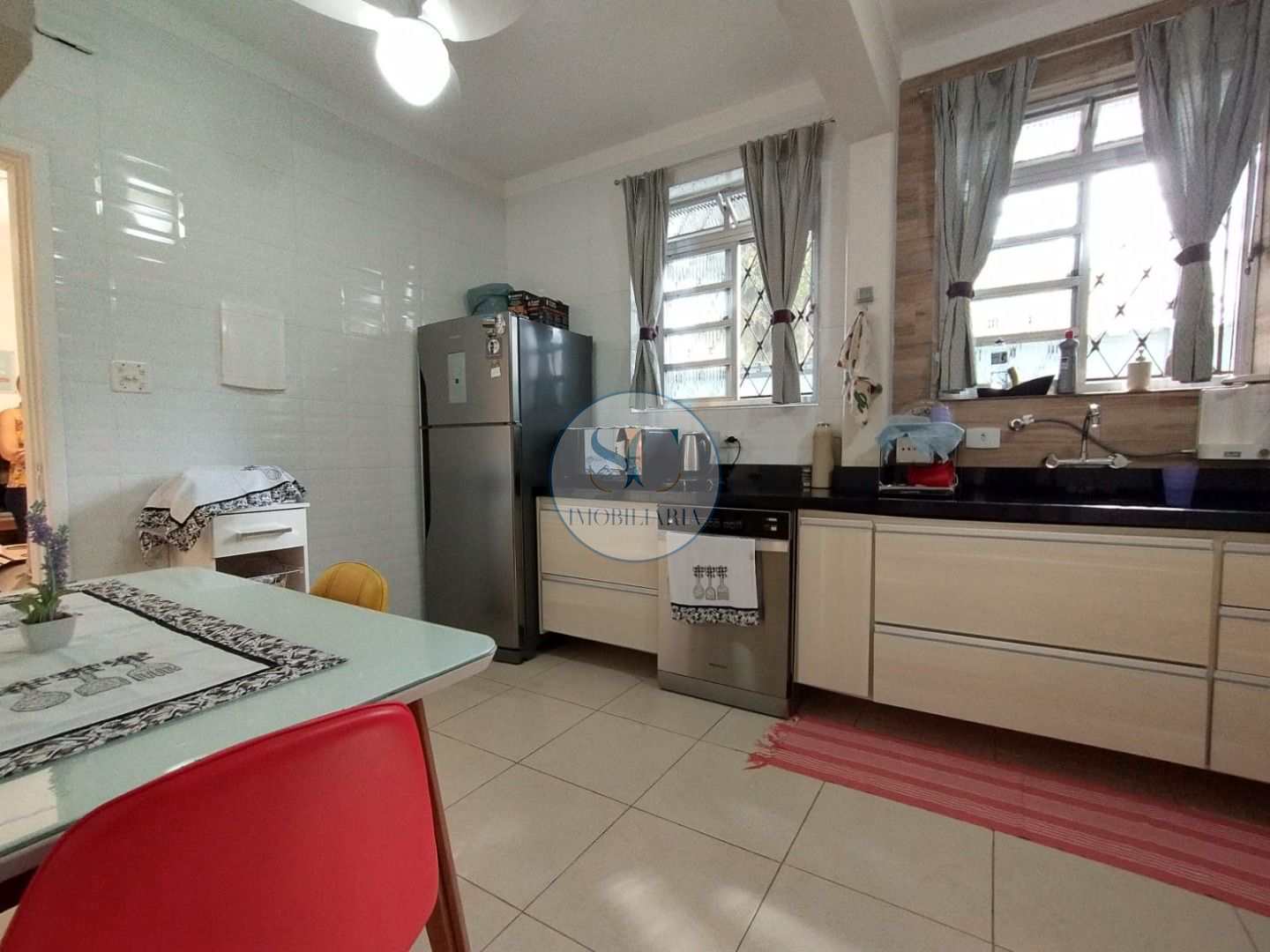 Casa à venda com 2 quartos, 130m² - Foto 15