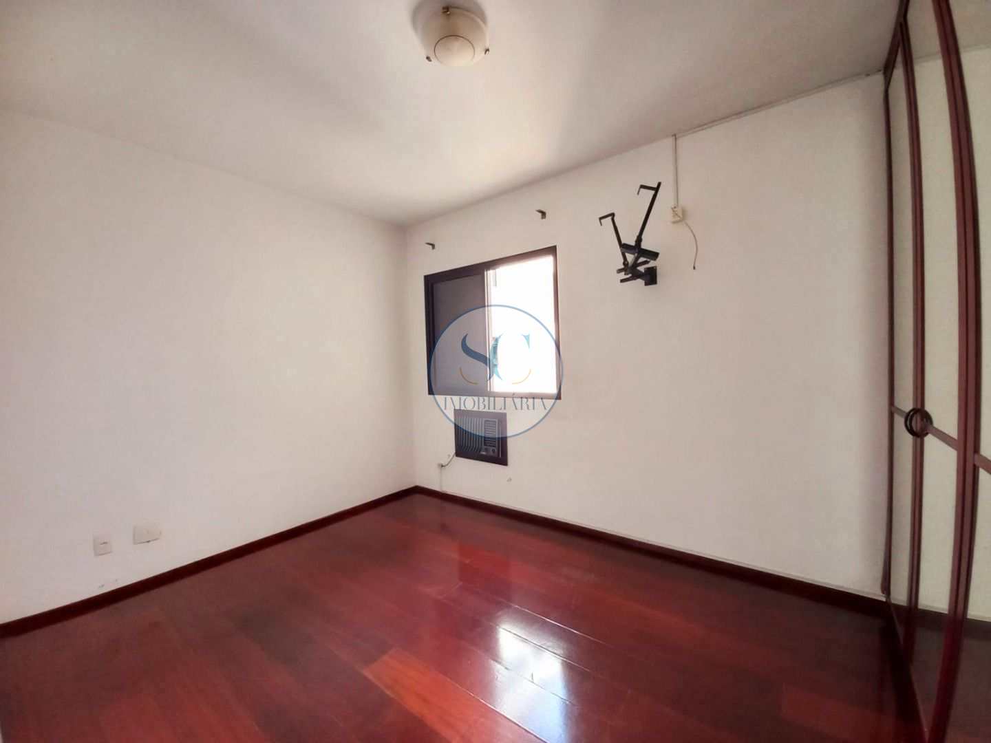 Apartamento à venda com 4 quartos, 230m² - Foto 8