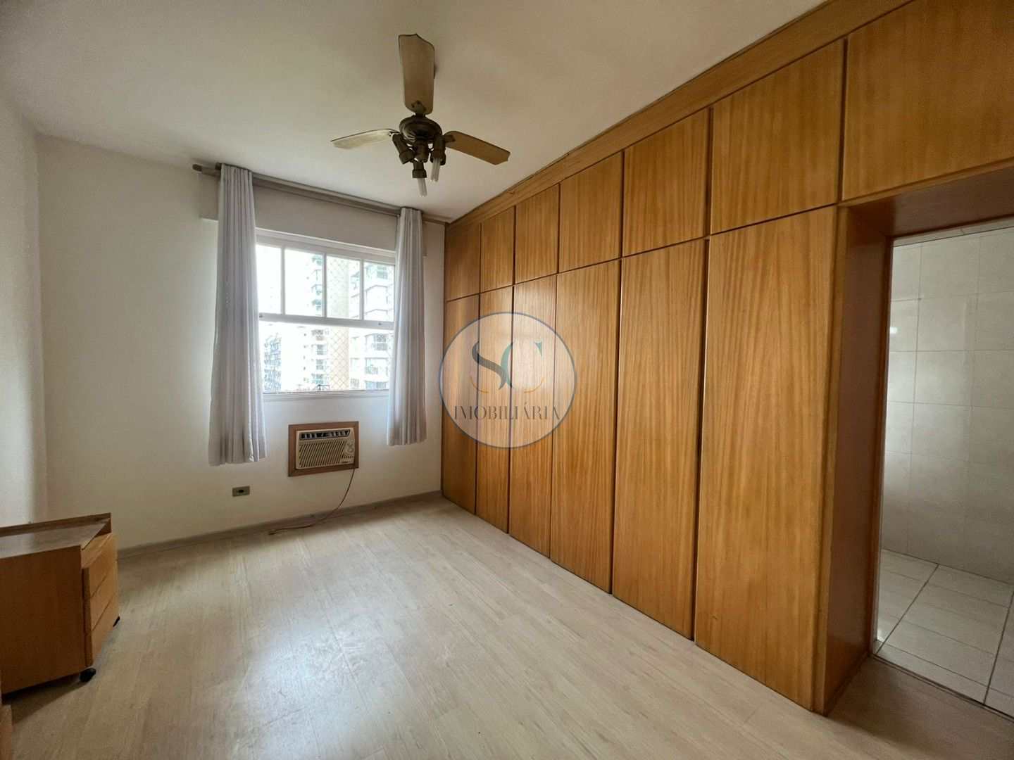 Apartamento à venda com 3 quartos, 150m² - Foto 8