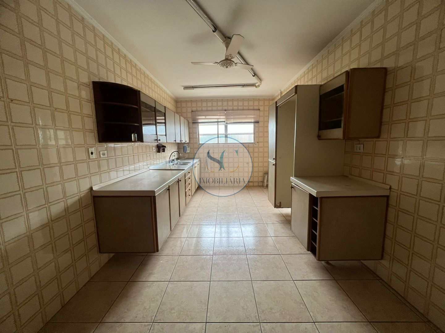 Apartamento à venda com 3 quartos, 150m² - Foto 13