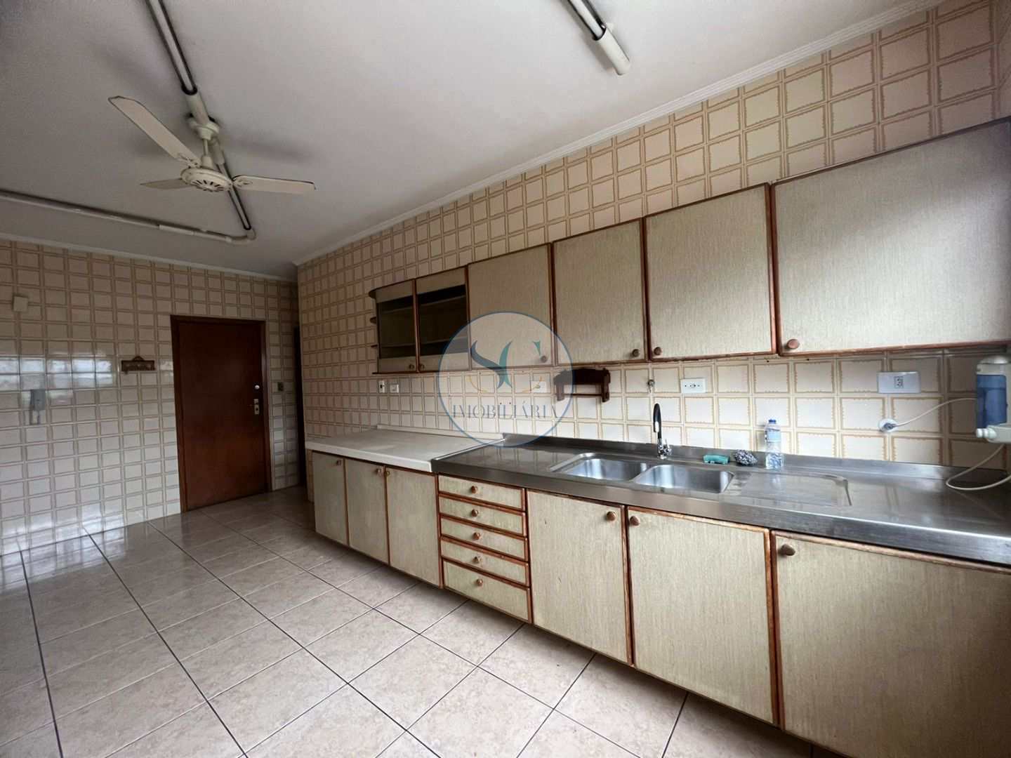 Apartamento à venda com 3 quartos, 150m² - Foto 14